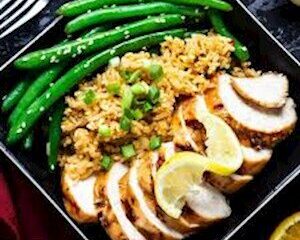 Chicken, Brown Rice, and Green Beans Chicken, Brown Rice, and Green Beans