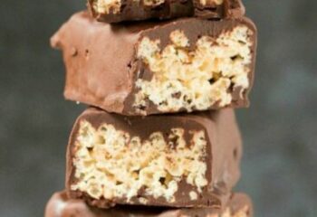 (Snacks) Cookie Dough Protein Bar (Snacks) Cookie Dough Protein Bar
