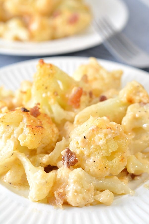 (Keto Entree) Buffalo Chicken Cauliflower Mac and Cheese
